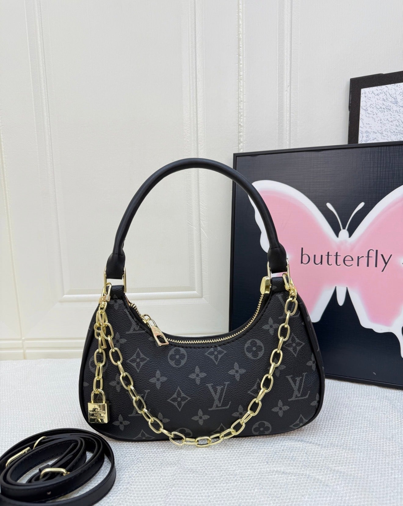 Black Shoulder Bag